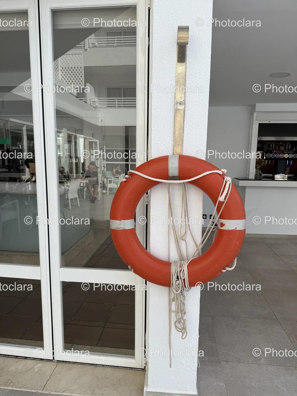 Life-Preserver-On-Wall.jpg