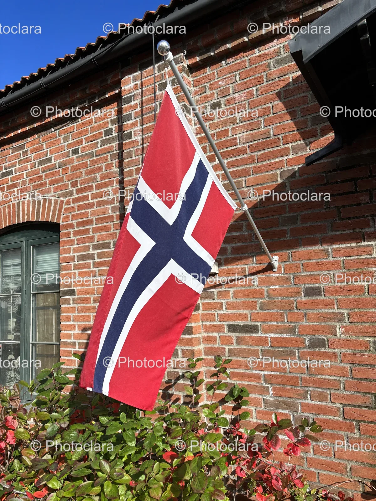 brick-building-with-flag.jpg