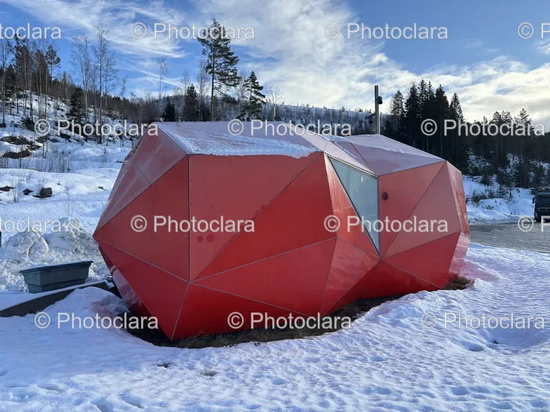 Polygonal Structures