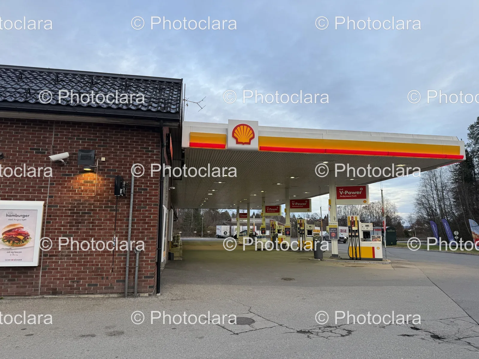 V-Power Gas Station with Brick Building