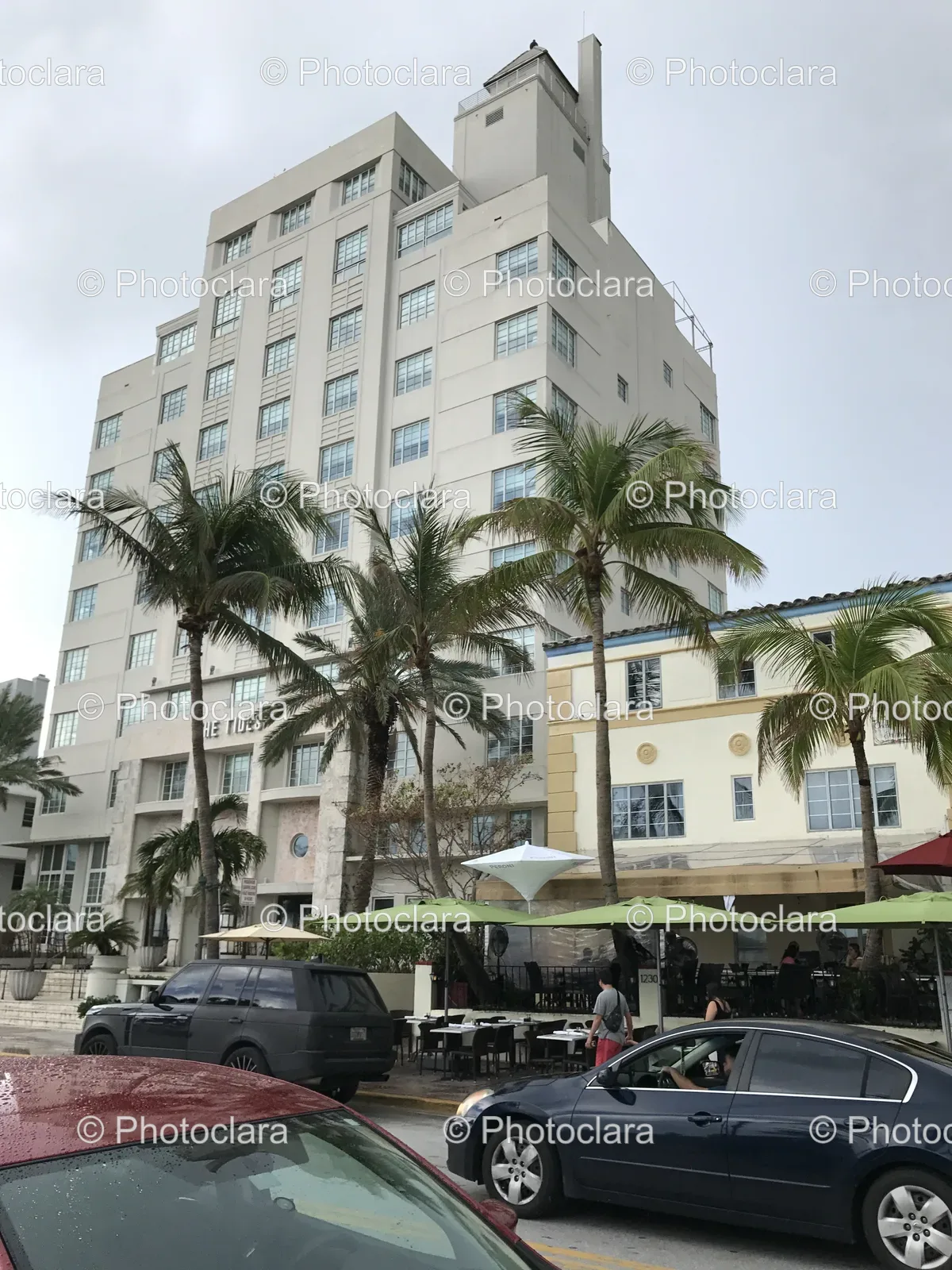 Hotel-Building-with-Palm-Trees.jpg