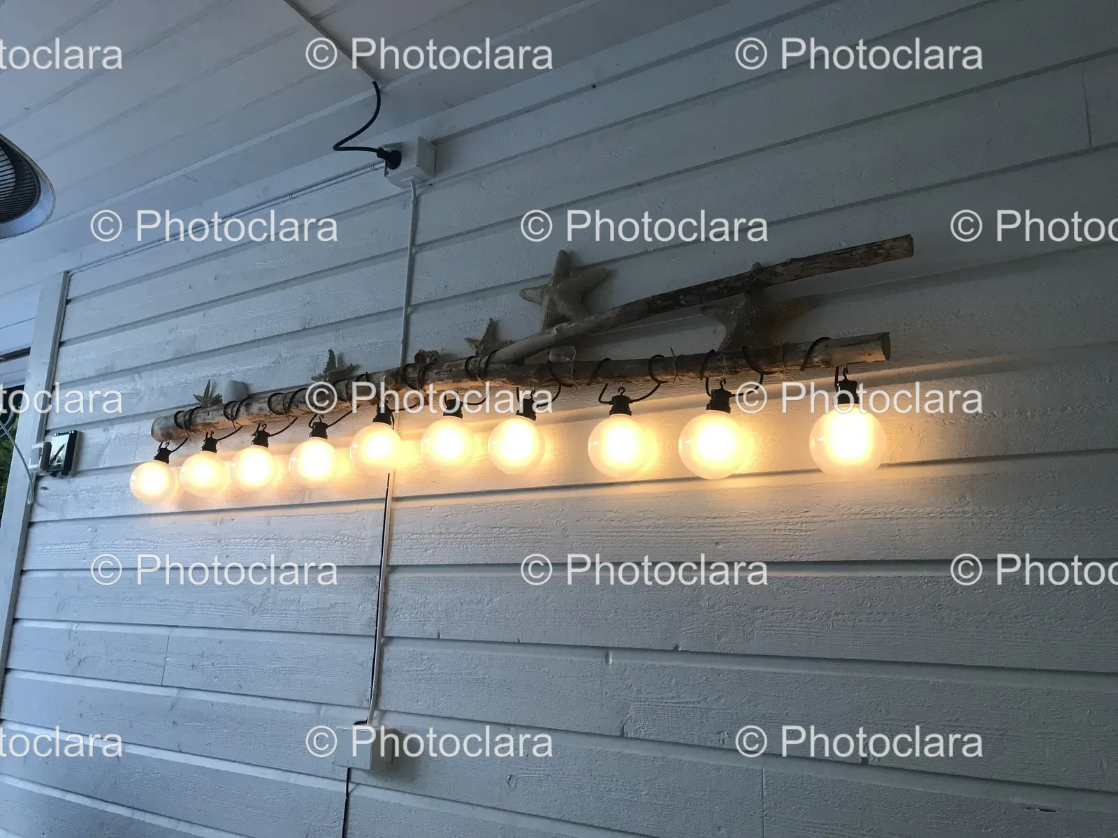 Illuminated-Wall-Row-of-Lights.jpg