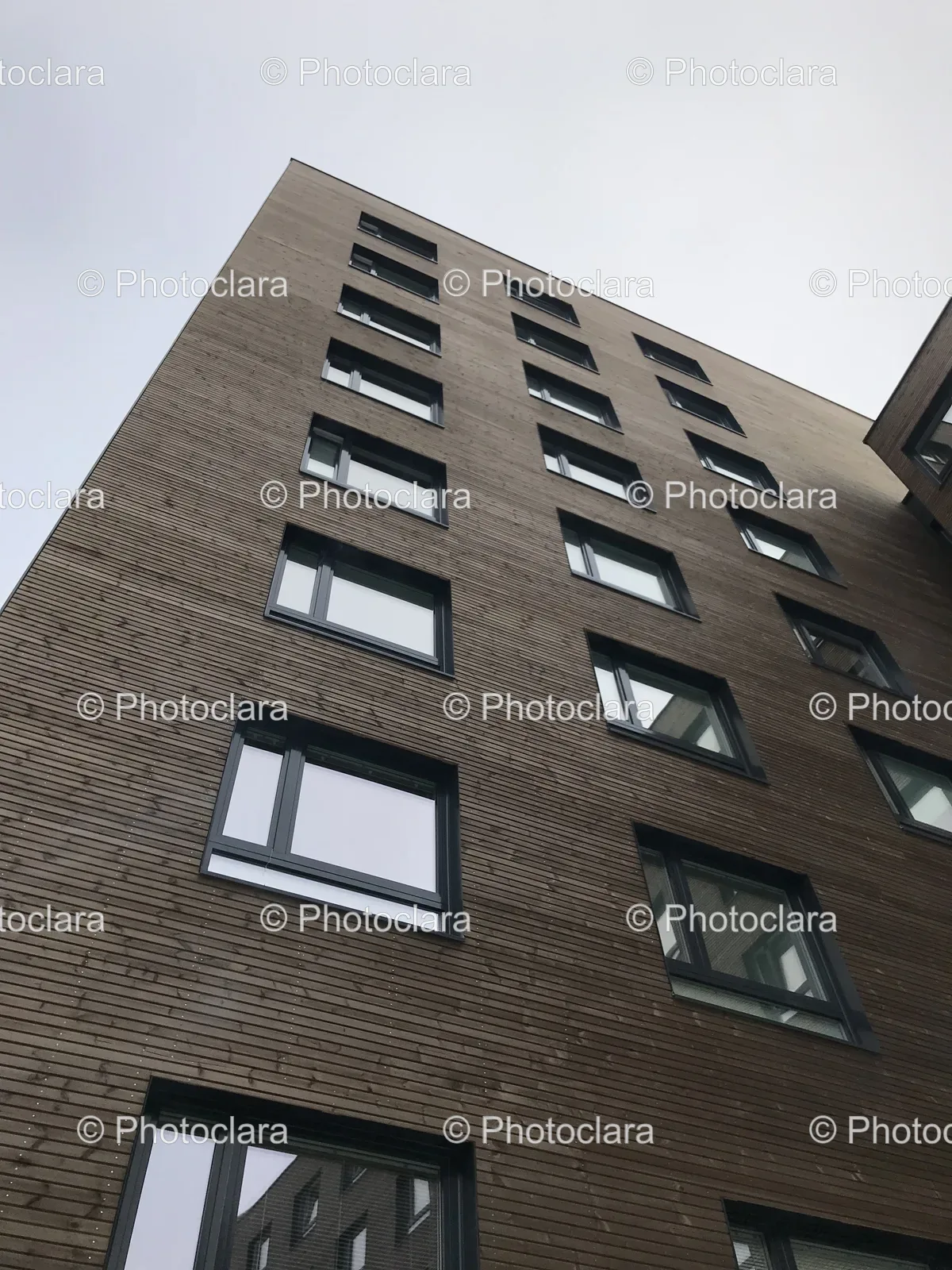 modern-building-with-multiple-windows.jpg