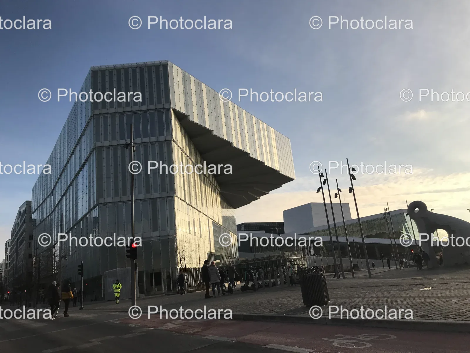triangular-shaped-modern-building.jpg