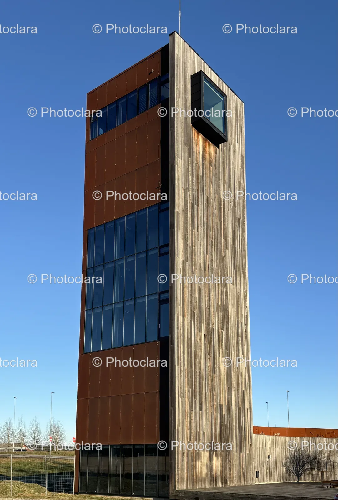 majestic-tower-against-clear-sky.jpg