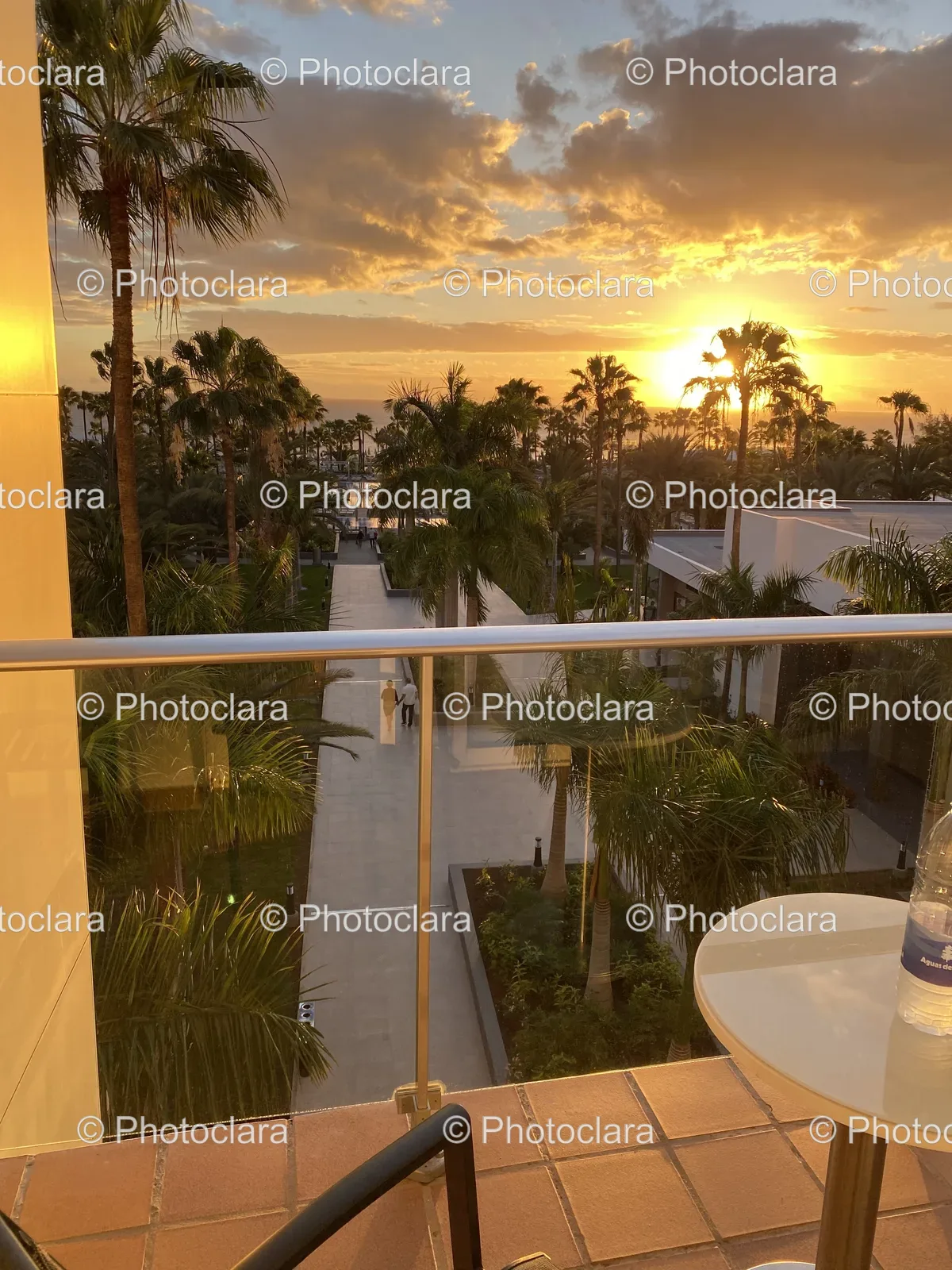 balcony-overlooking-tropical-paradise.jpg
