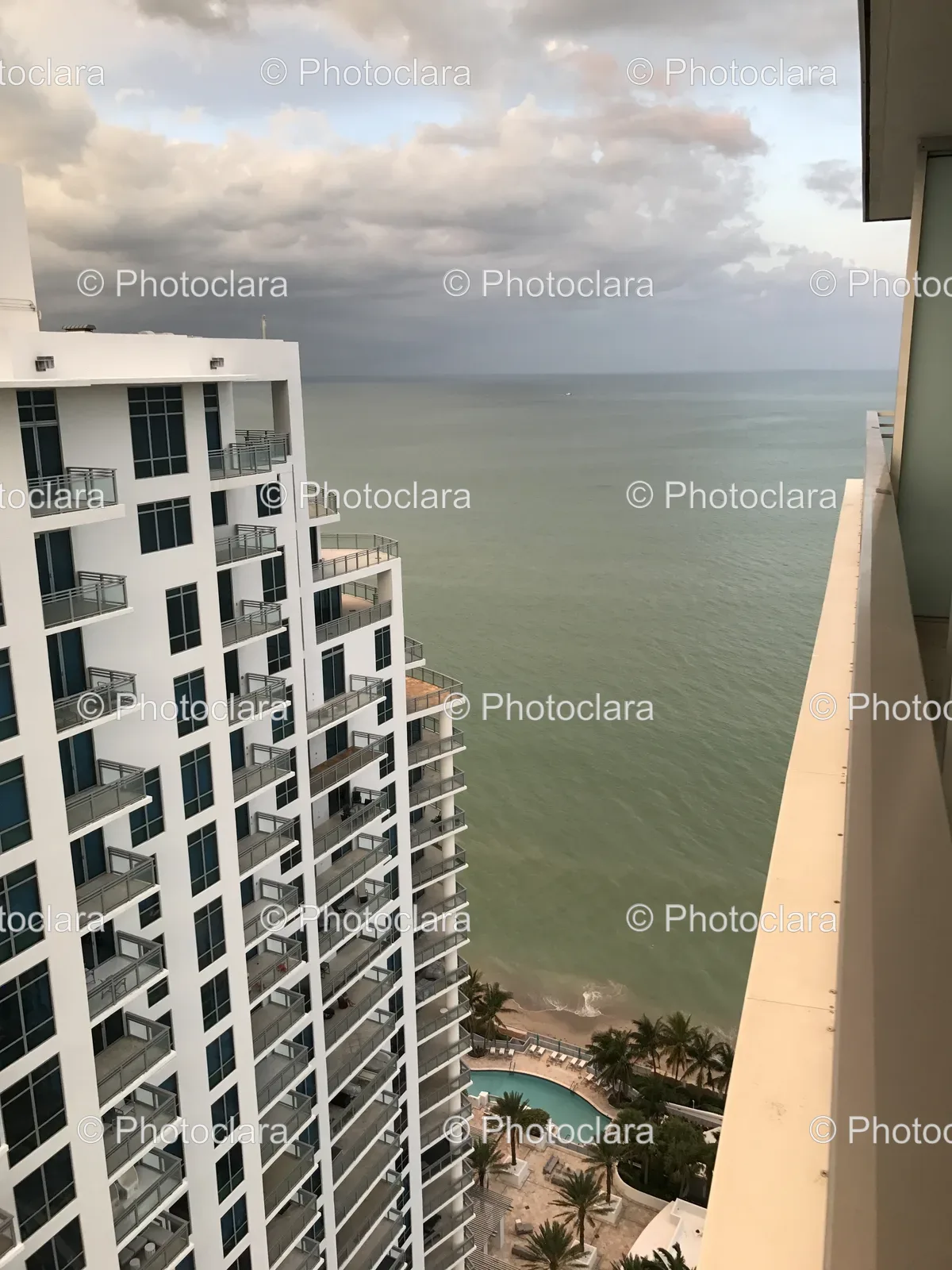 Beach-View-Balcony-Building.jpg