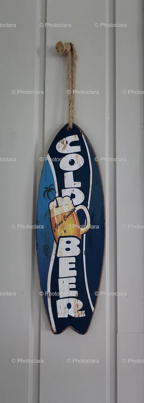 Surfboard-Sign-on-Door-Gran-Canaria.jpg