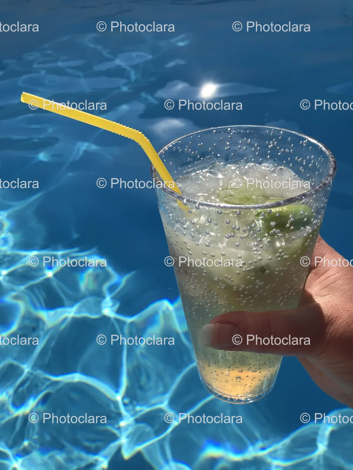 refreshing-drink-by-the-pool.jpg