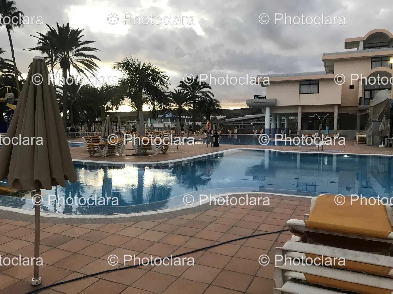 serene-swimming-pool-resort.jpg