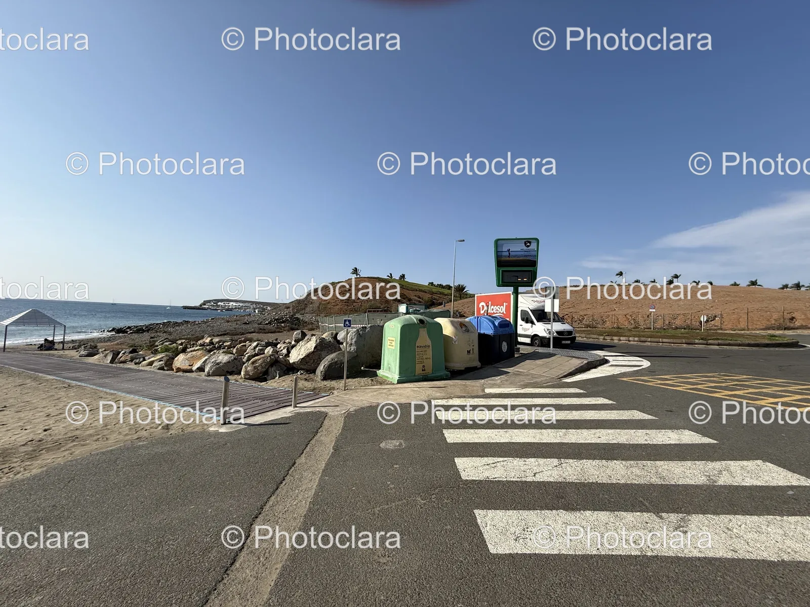 Roadside-Reflections-in-Meloneras.jpg