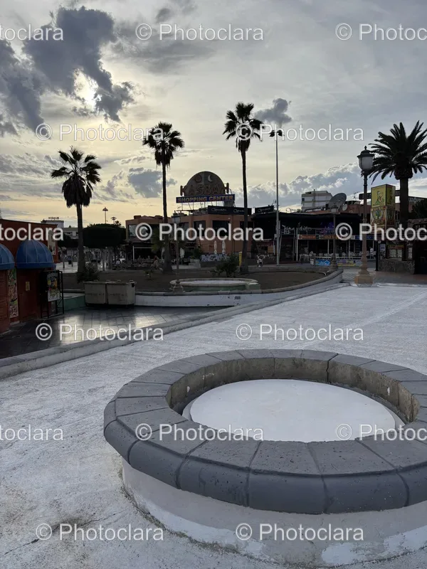 City Urban Parks and Fountains