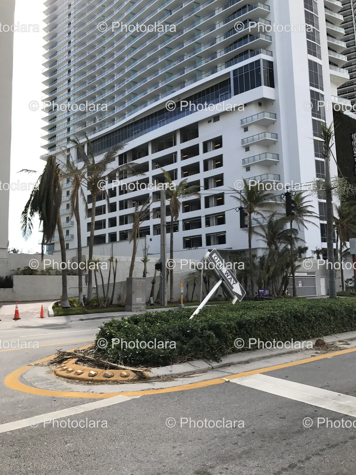 urban-street-one-way-sign.jpg