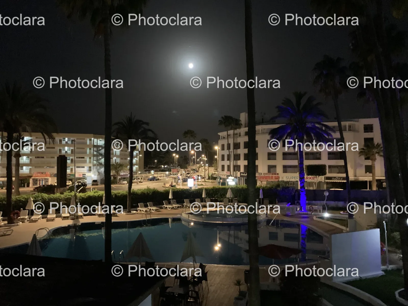 Nighttime-Poolside-Oasis.jpg