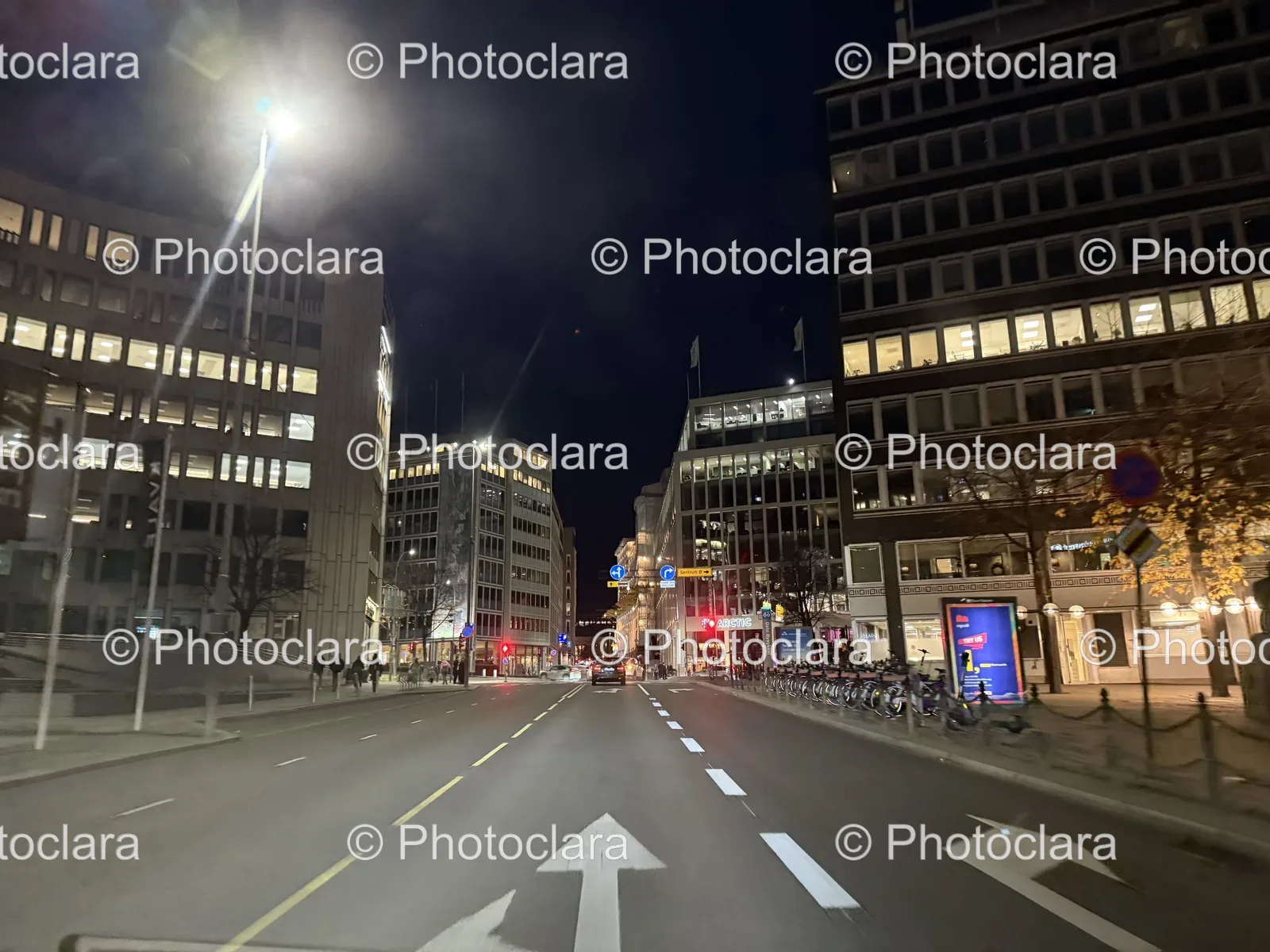 Nighttime-Urban-Street-Scene.jpg