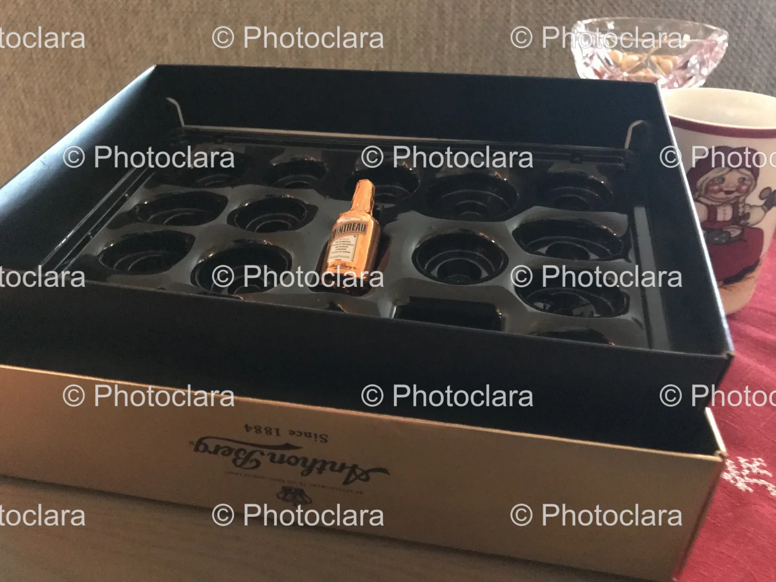 anthon-berg-cointreau-box.jpg
