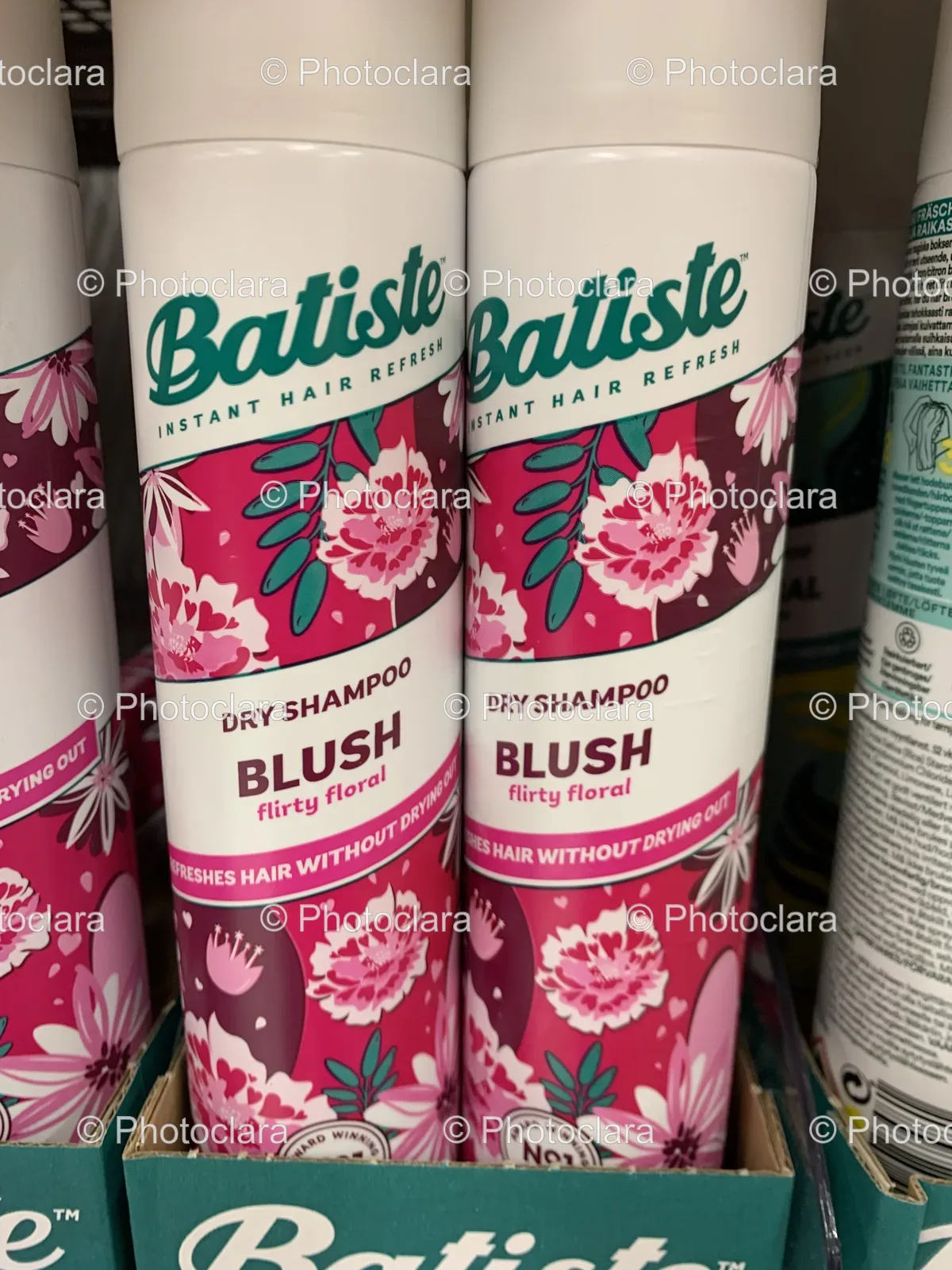 Group-of-Hair-Shampoo-Cans.jpg
