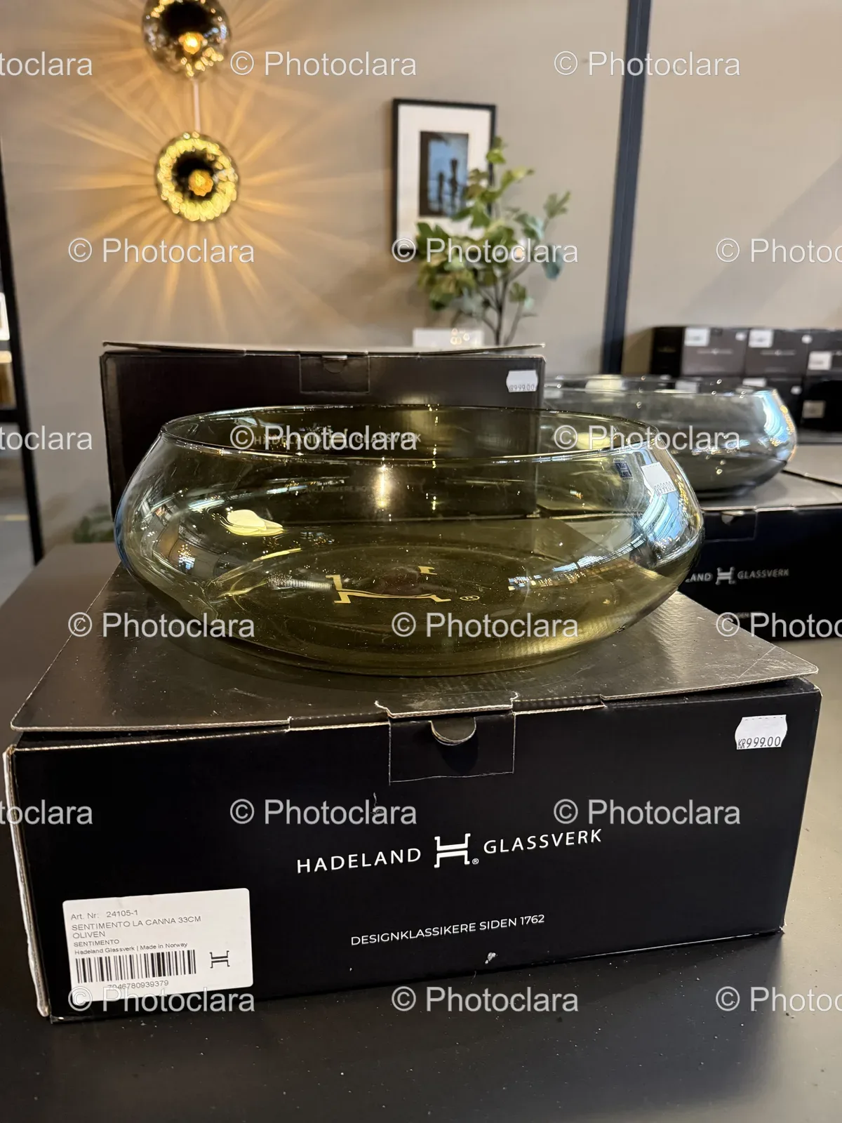 elegant-glass-bowl-hadeland-glassverk.jpg