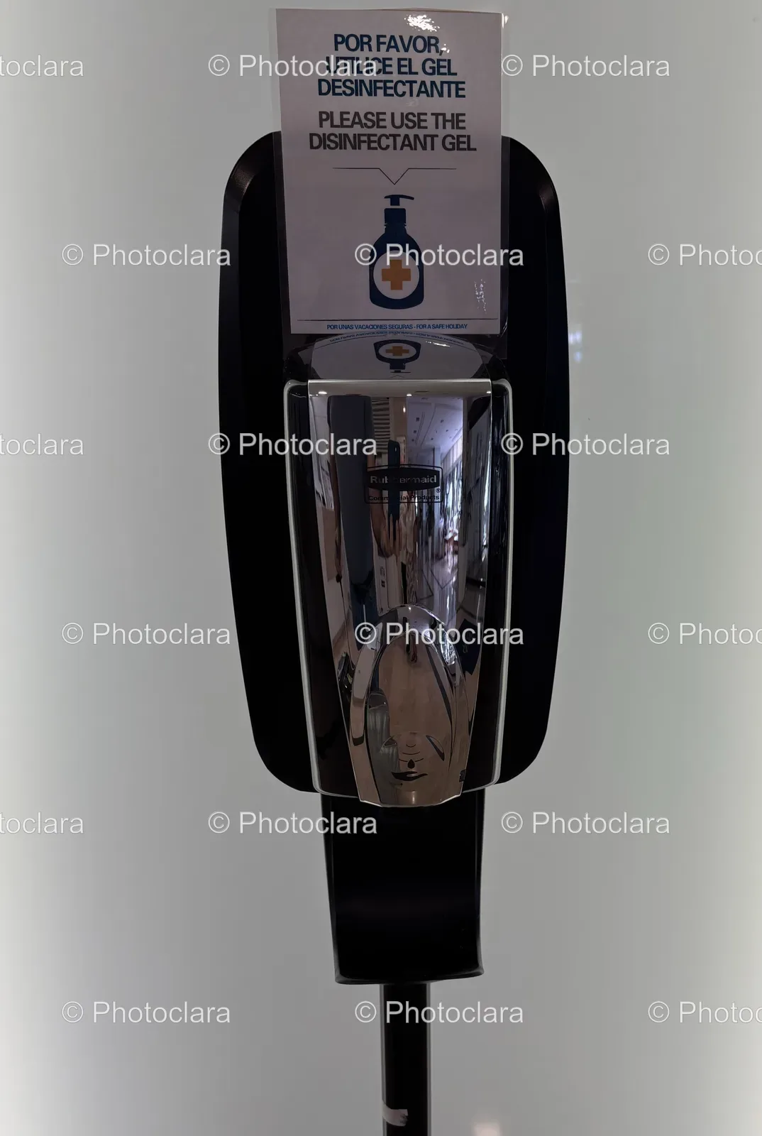 Hand-Sanitizer-Dispenser-on-Wall.jpg