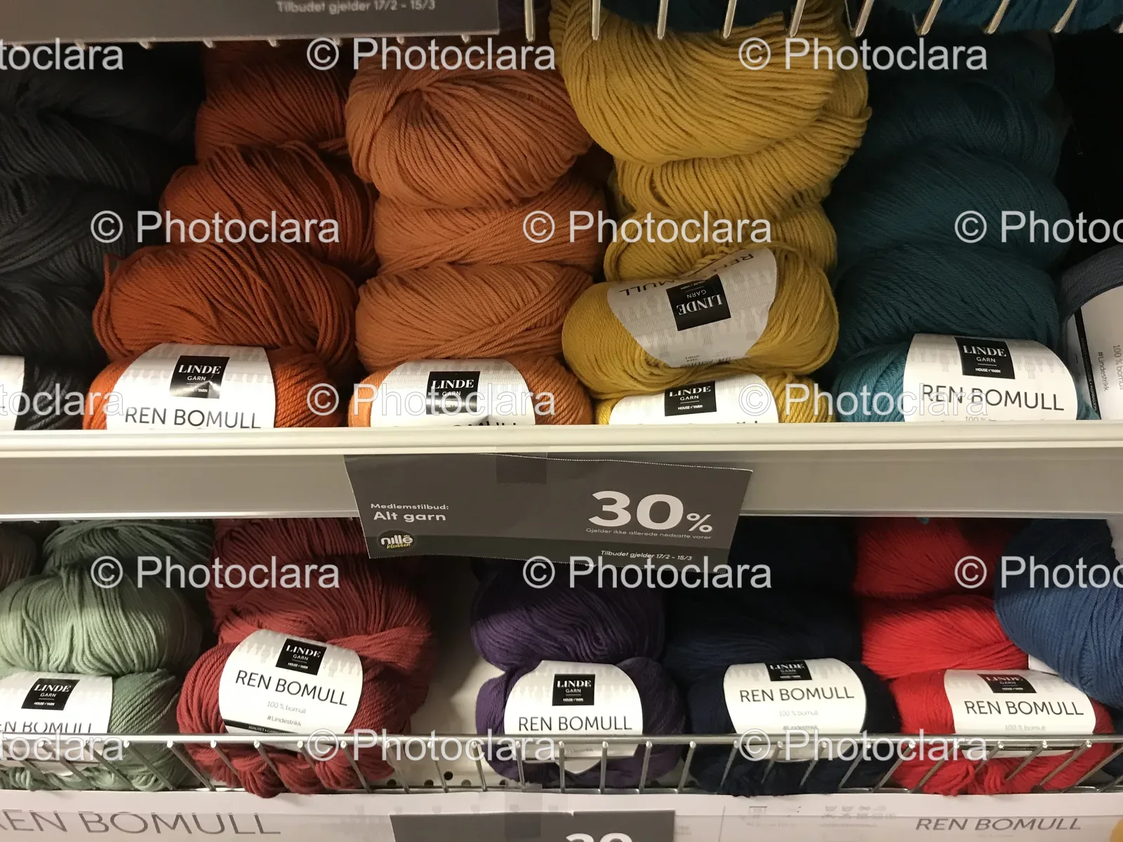 Colorful-Yarn-Display-on-Shelf.jpg