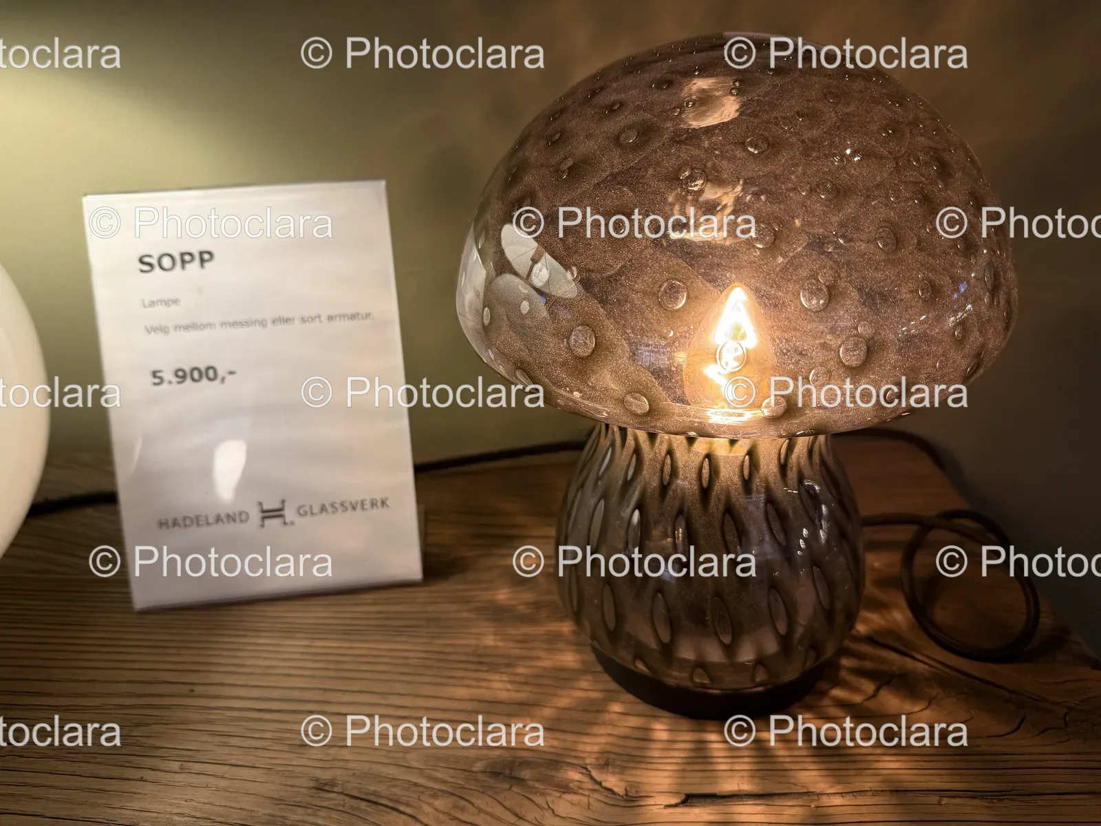 Elegant-Table-Lamp.jpg