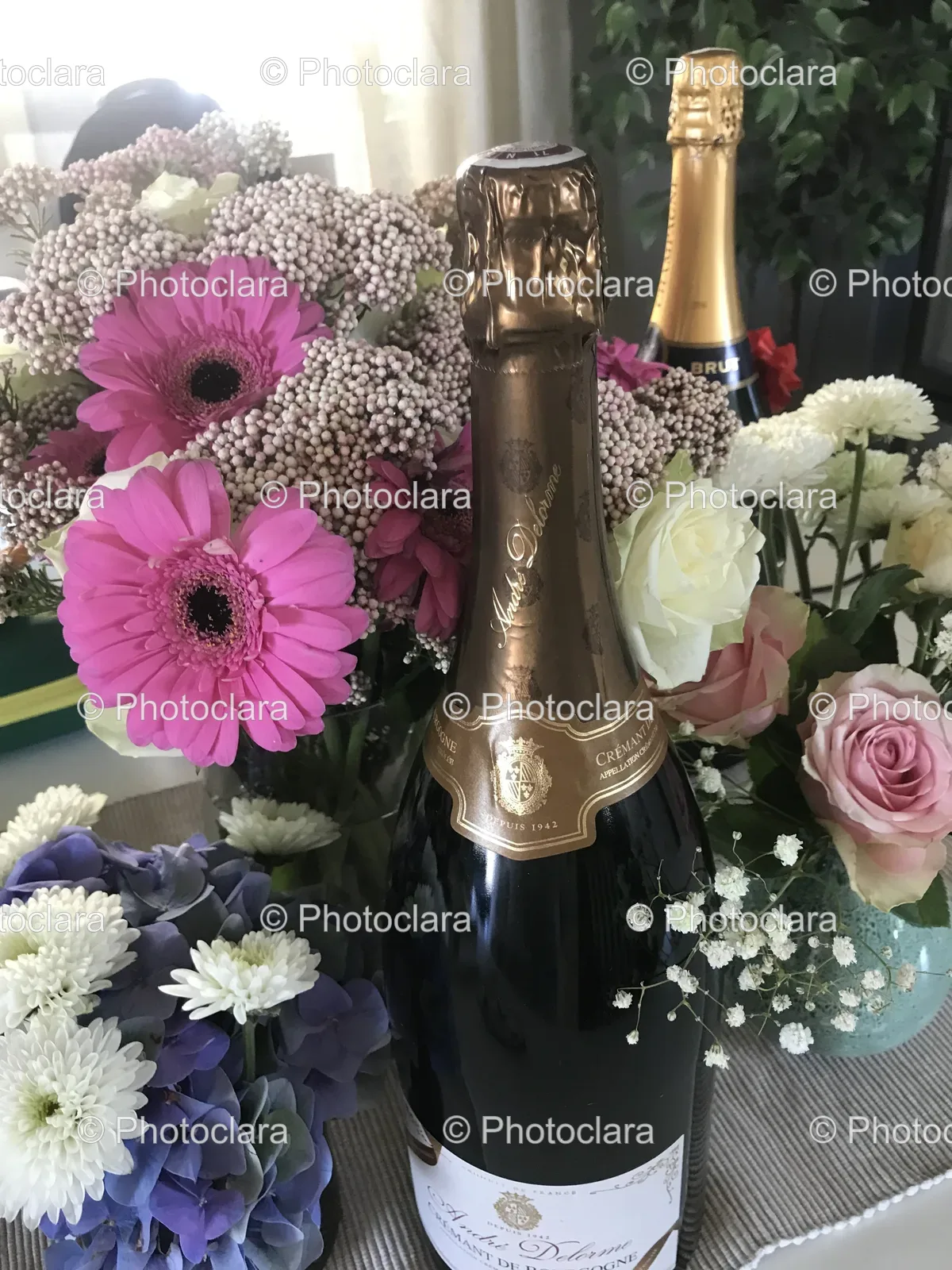 Champagne-Bottle-with-Flowers.jpg