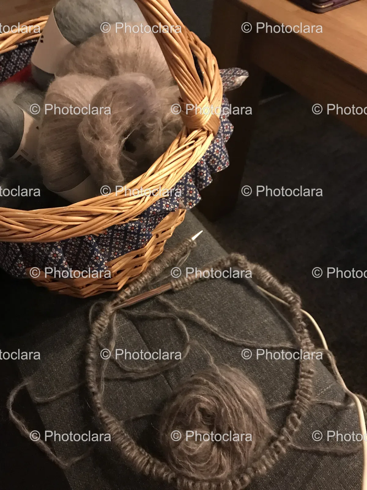 Wicker-Basket-Yarn-Knitting-Needle.jpg