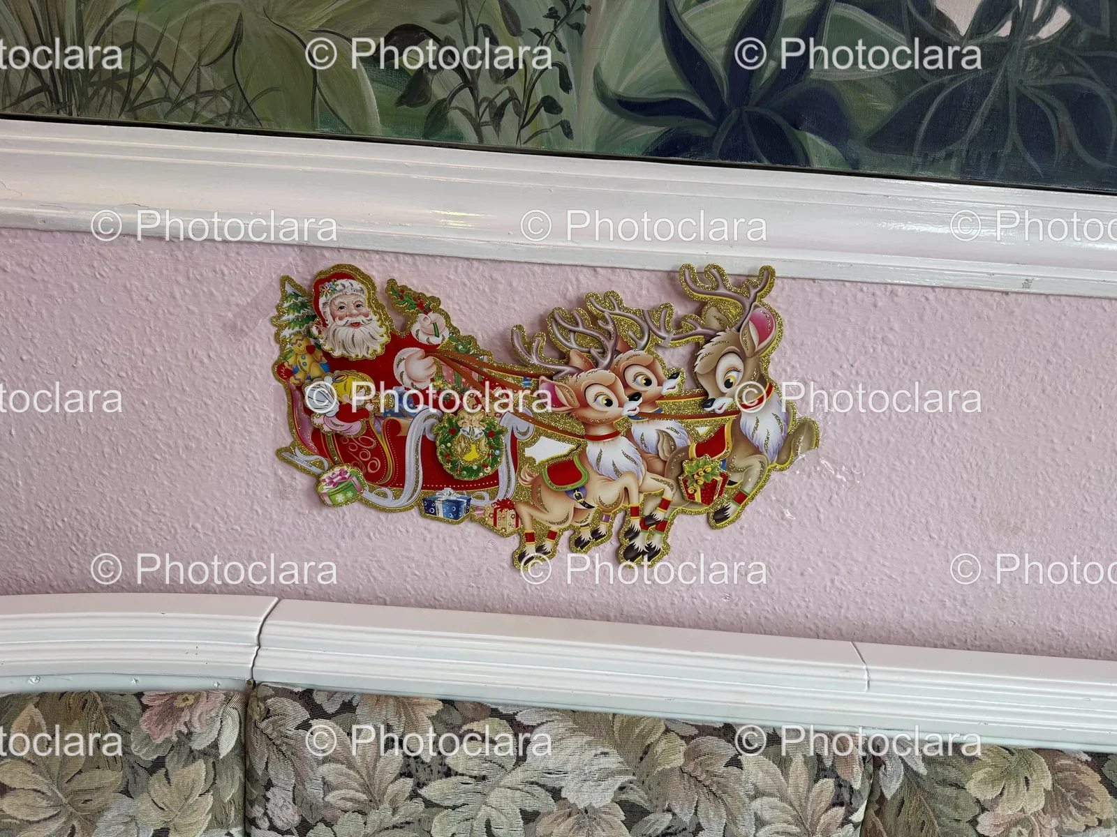 Santa-Claus-Reindeer-Mural-Pink-Wall.jpg