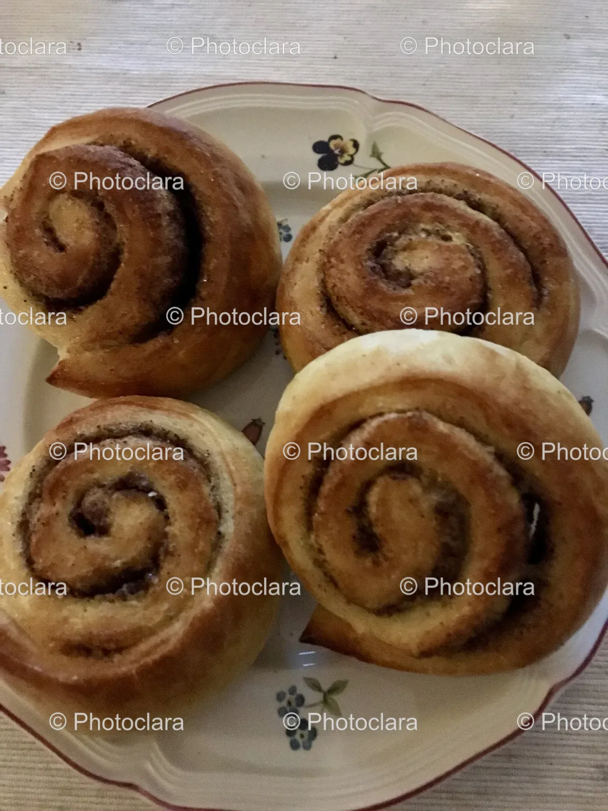 plate-of-cinnamon-rolls.jpg