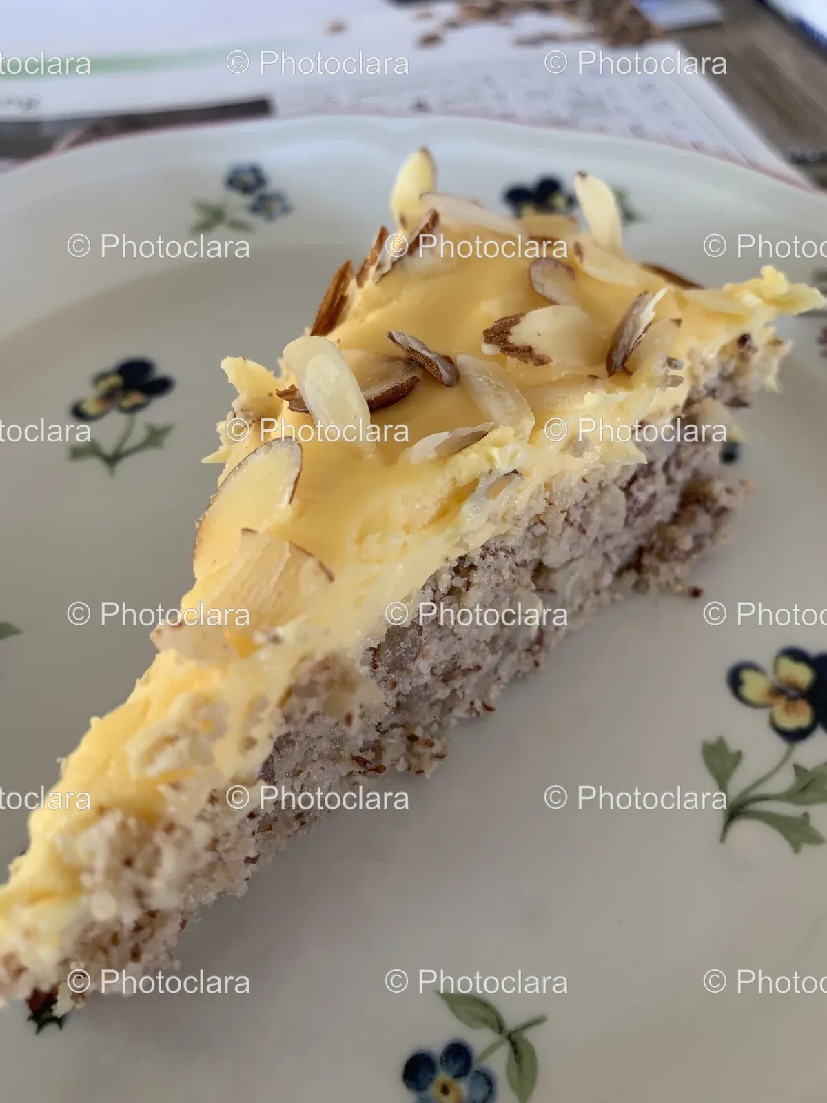 almond-cake-slice.jpg