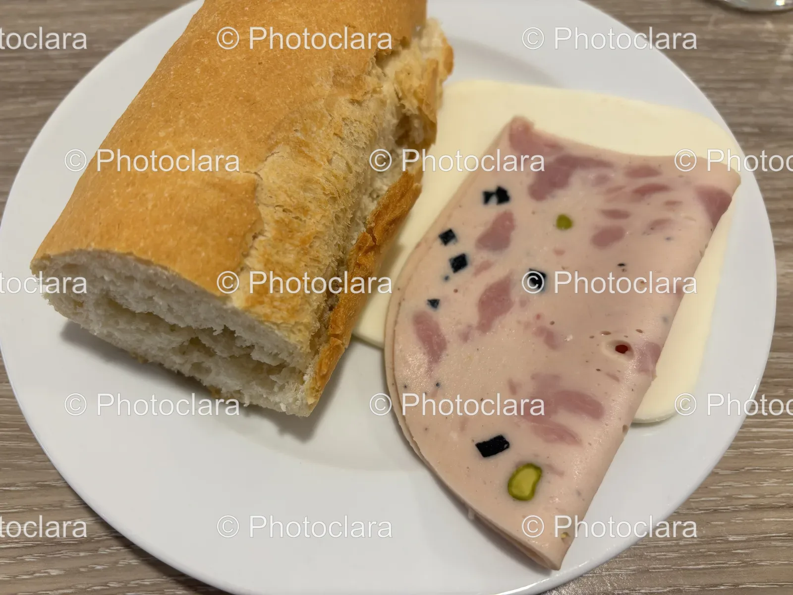 delectable-dessert-on-a-plate.jpg