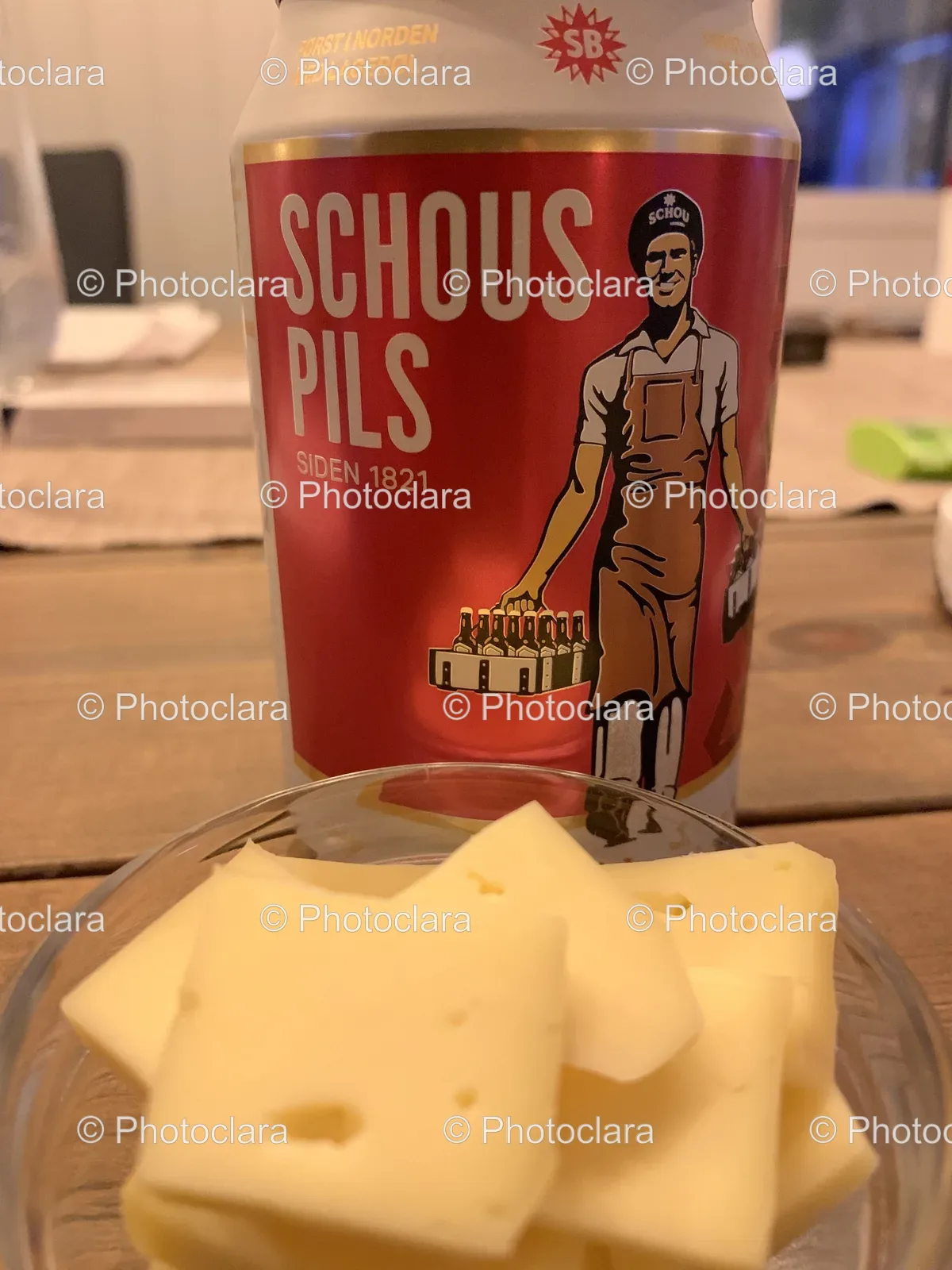 canned-beer-with-cheese-bowl.jpg