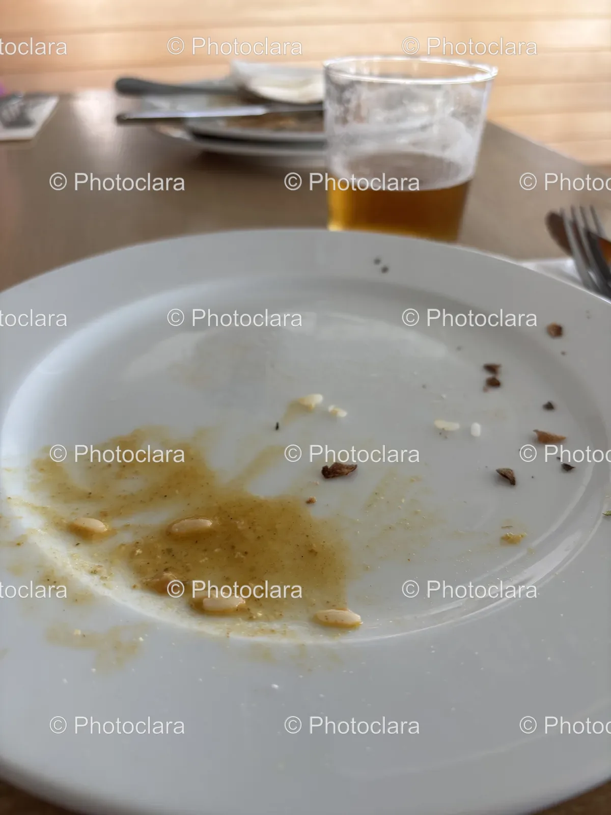 Crumbly-Plate-and-Beer-Delight.jpg