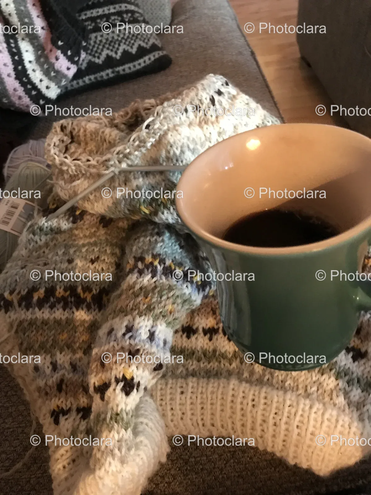 cozy-coffee-cup-on-knitted-blanket.jpg
