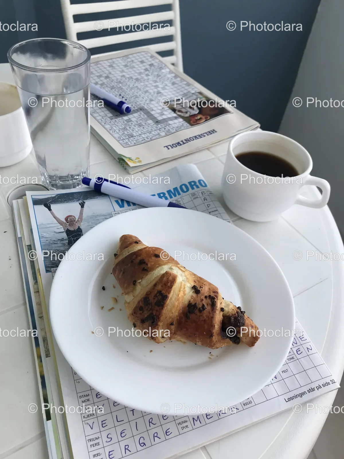morning-delight-croissant-and-coffee.jpg