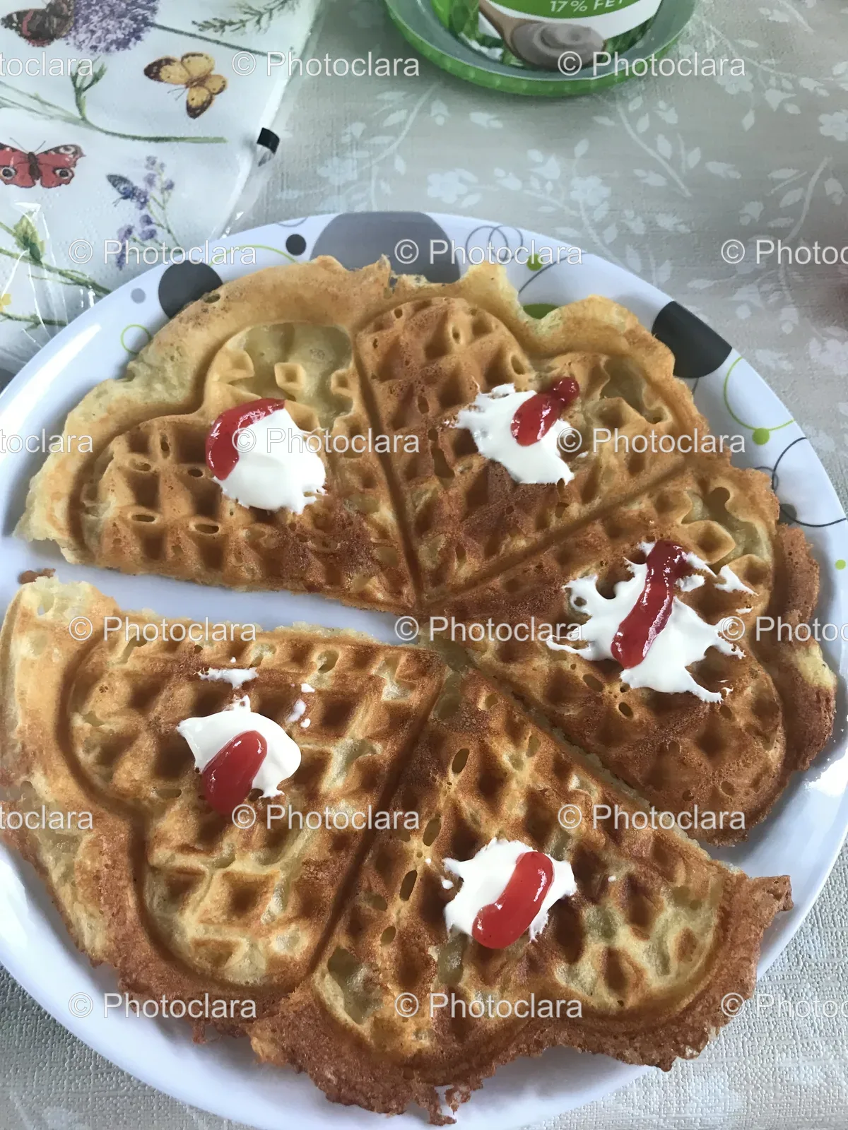 Heart-Shaped-Waffles-with-Cream-and-Jam.jpg