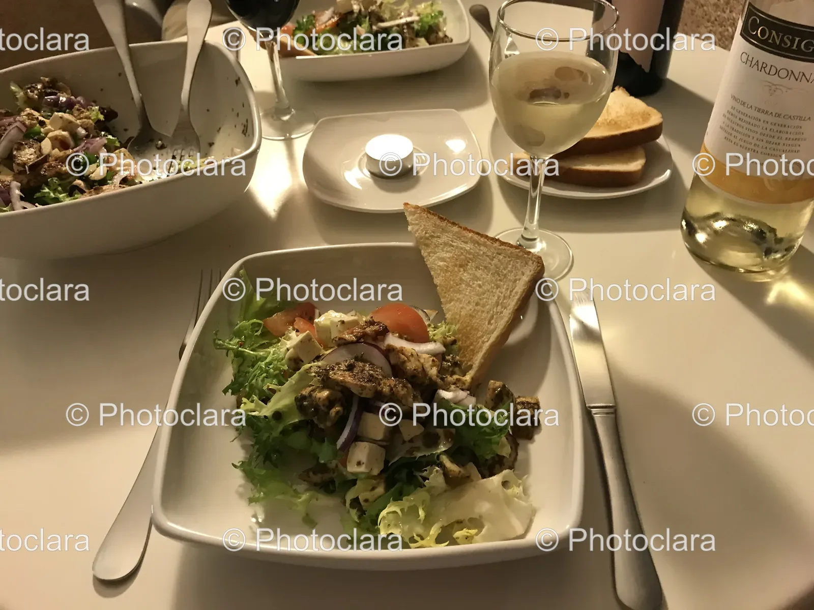 Plate-of-Salad-and-Toast-Brunch.jpg