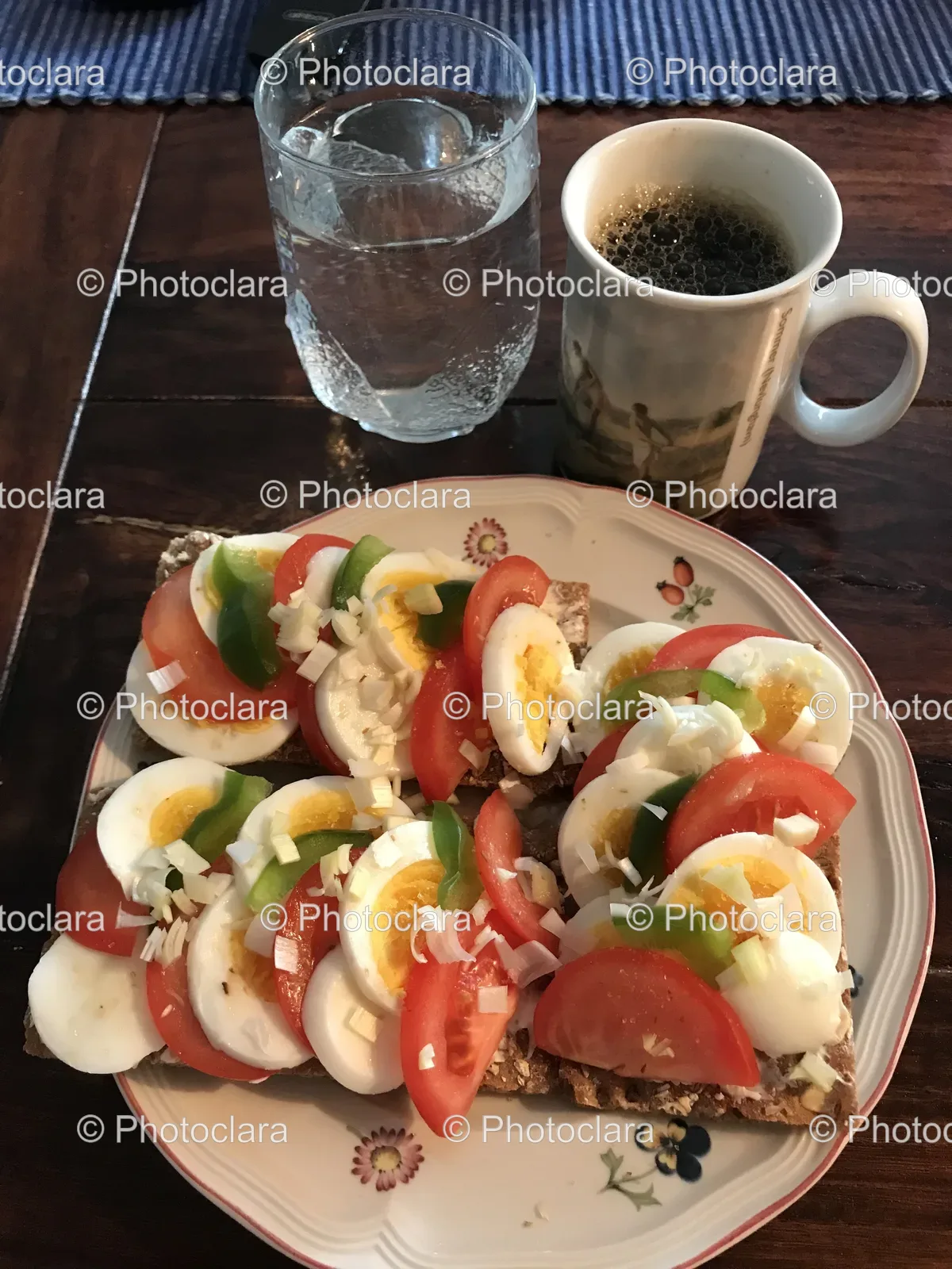 Scandinavian-Brunch-with-Coffee.jpg