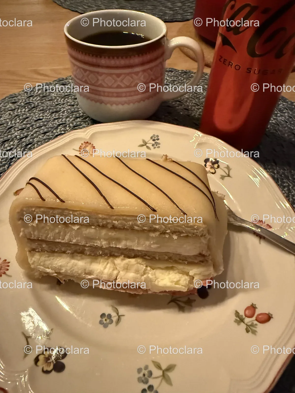Zero-Sugar-Coffee-and-Cake-Delight.jpg