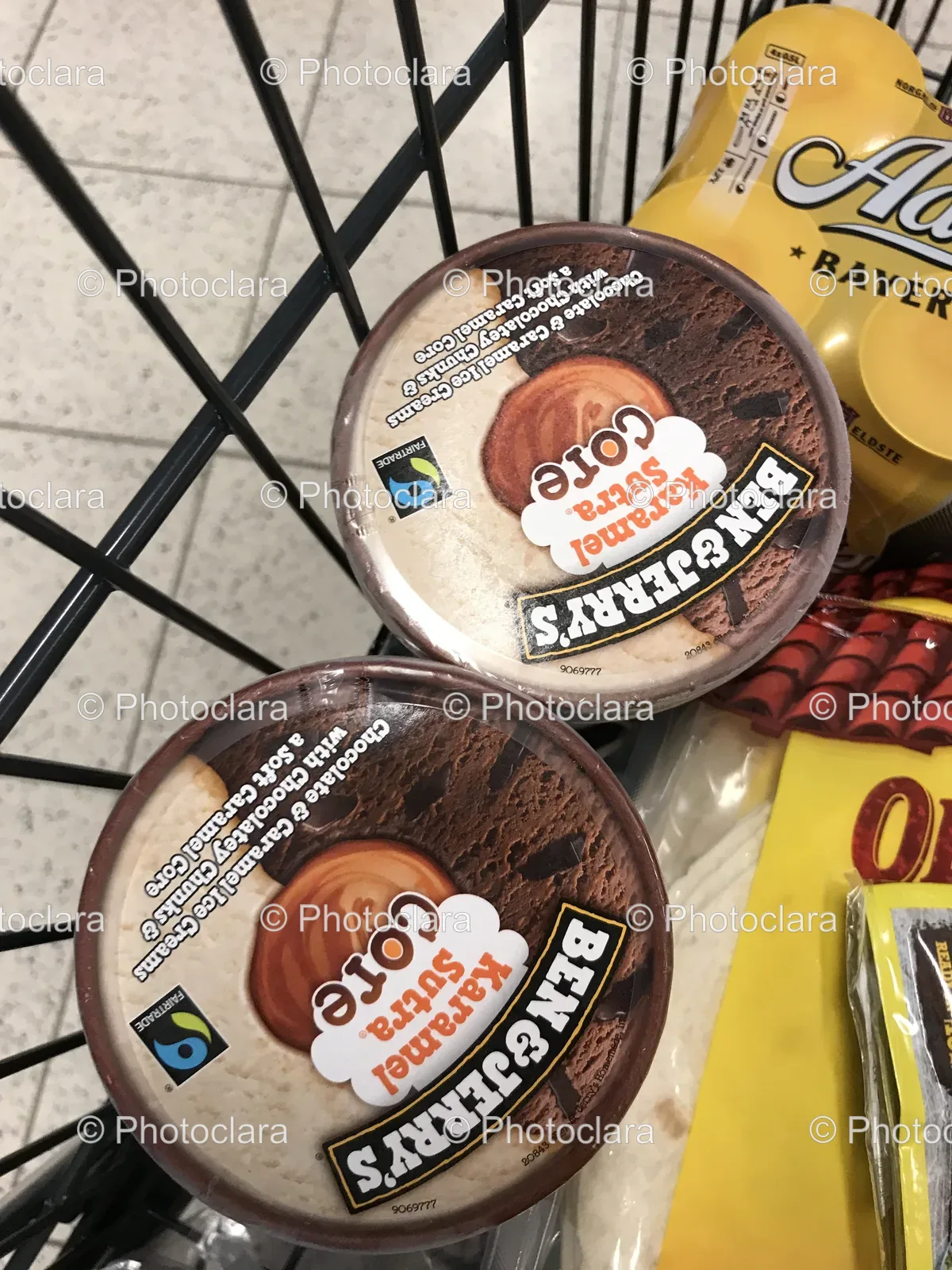 Close-Up-Ben-Jerrys-Karamel-Sutra-Core-Ice-Cream-Packaging.jpg