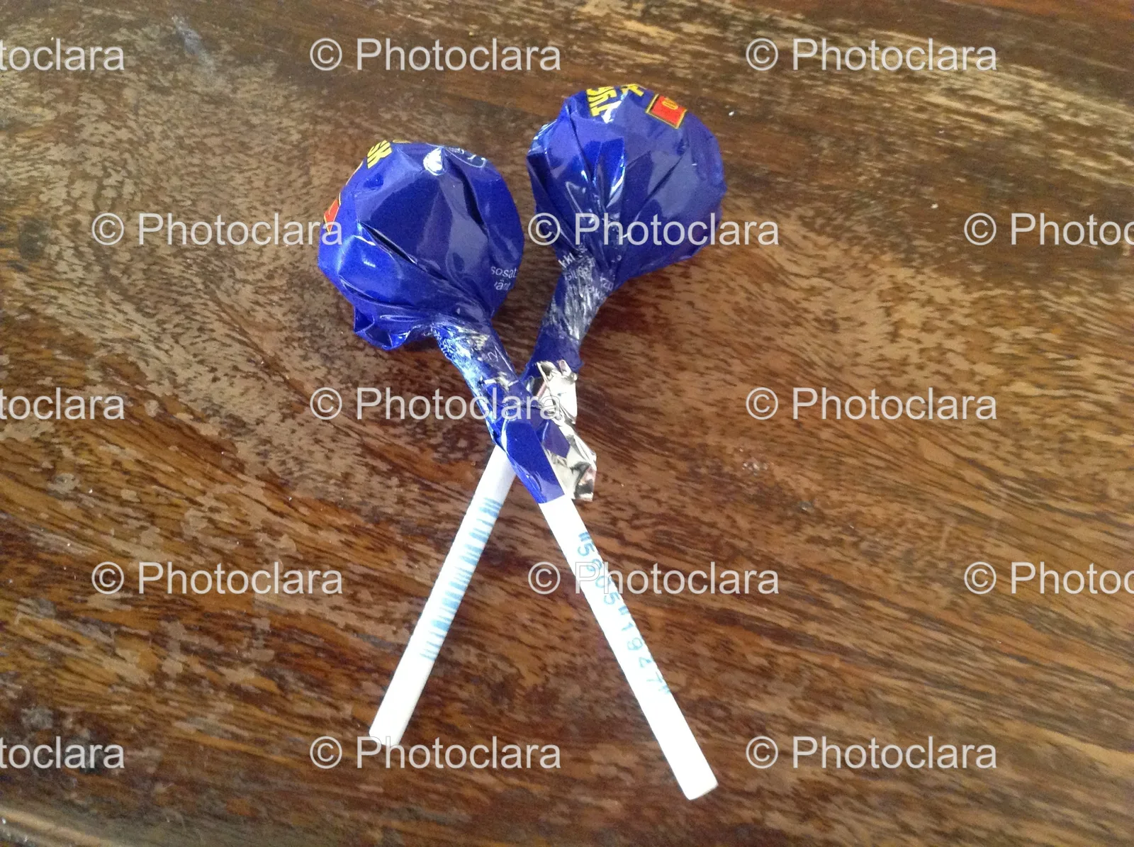 Two-Wrapped-Lollipops.jpg