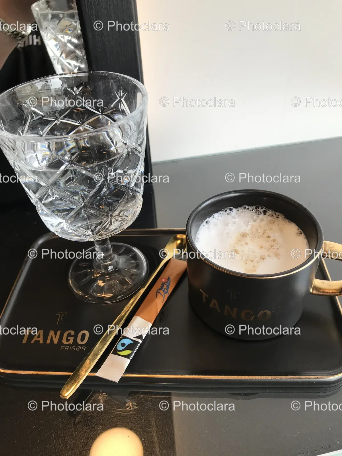 glass-cup-liquid-tray.jpg