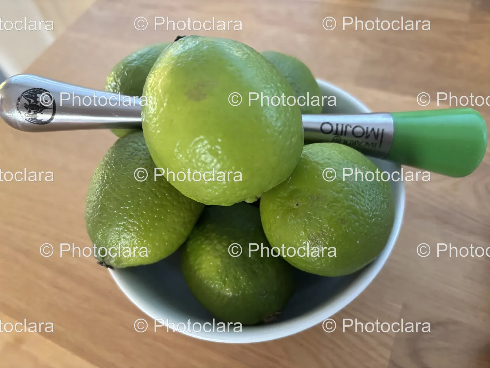 Lime-Bowl-with-Bacardi-Imojito-Essence.jpg