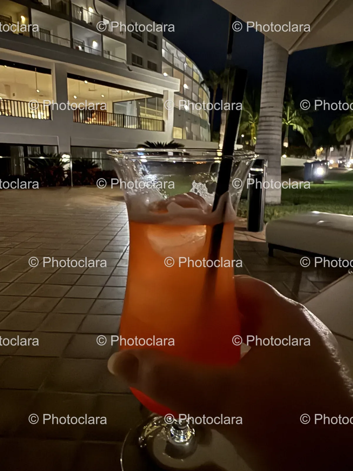Refreshing-Cocktail-Experience.jpg
