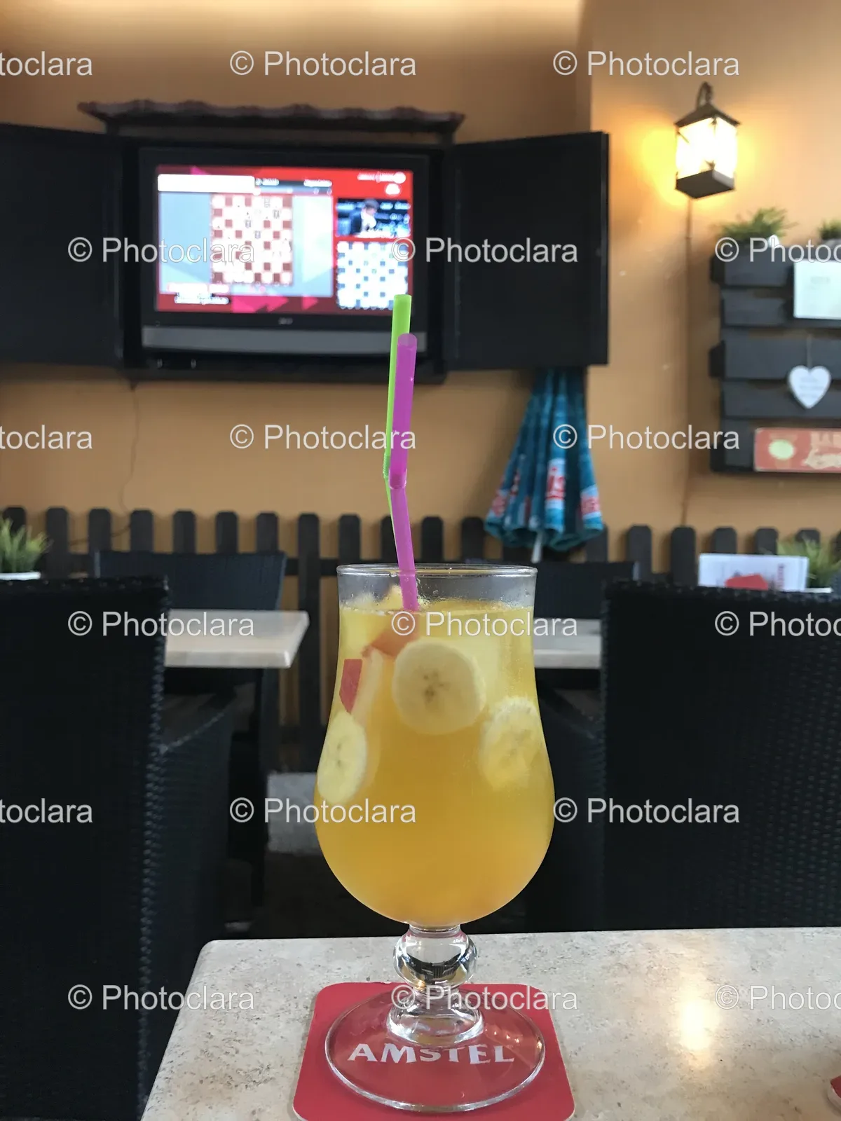 refreshing-cocktail-with-banana-slices.jpg