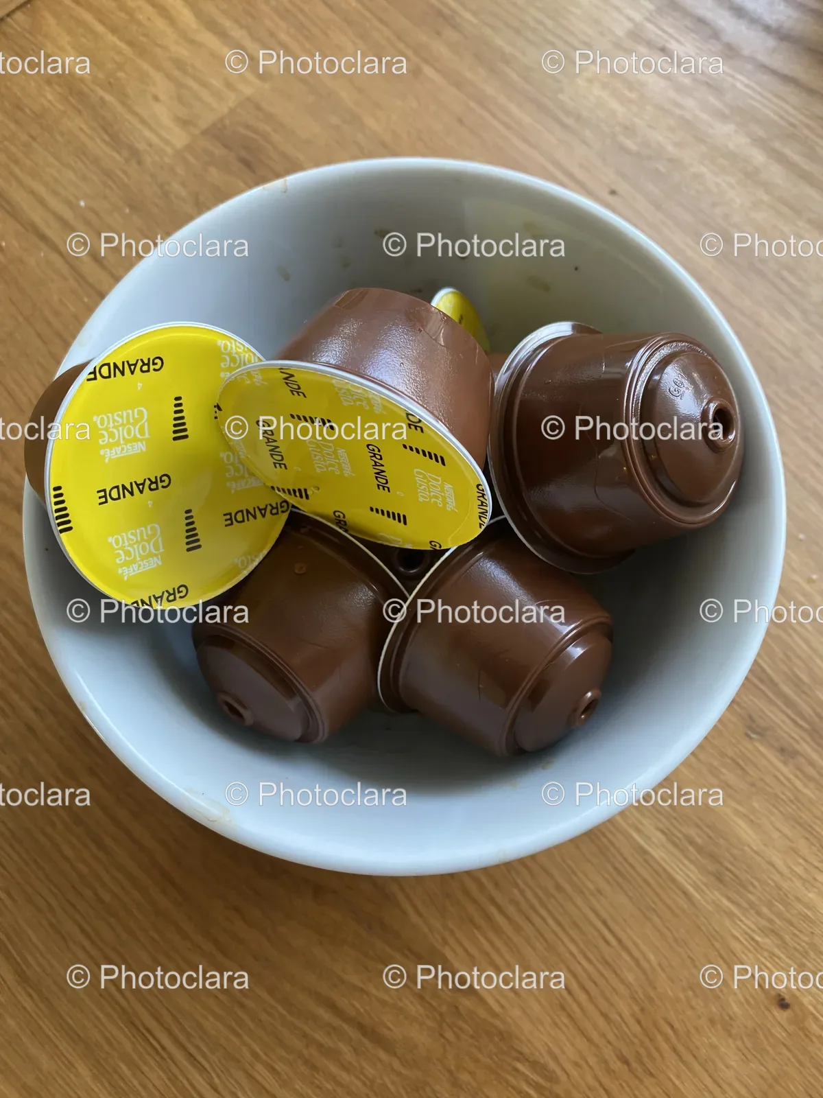 assorted-coffee-capsules-bowl.jpg