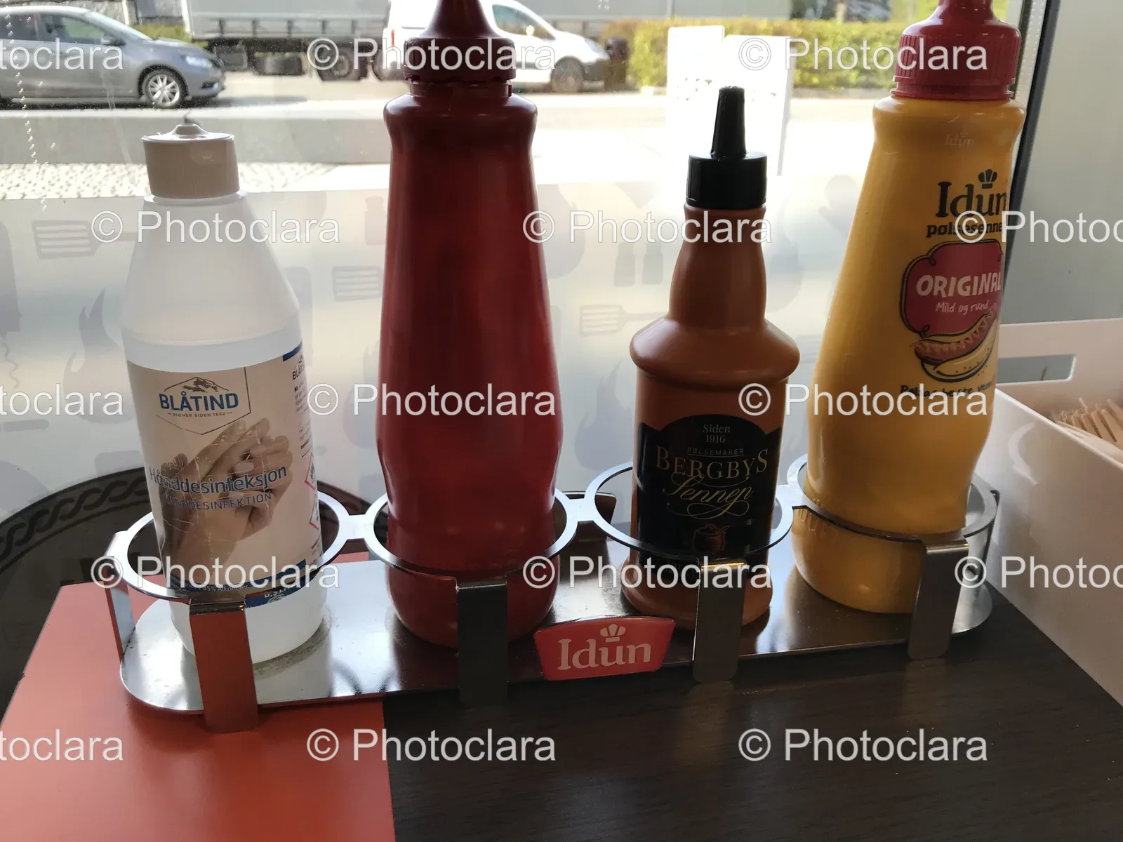 Assorted-Condiments-on-Shelf.jpg