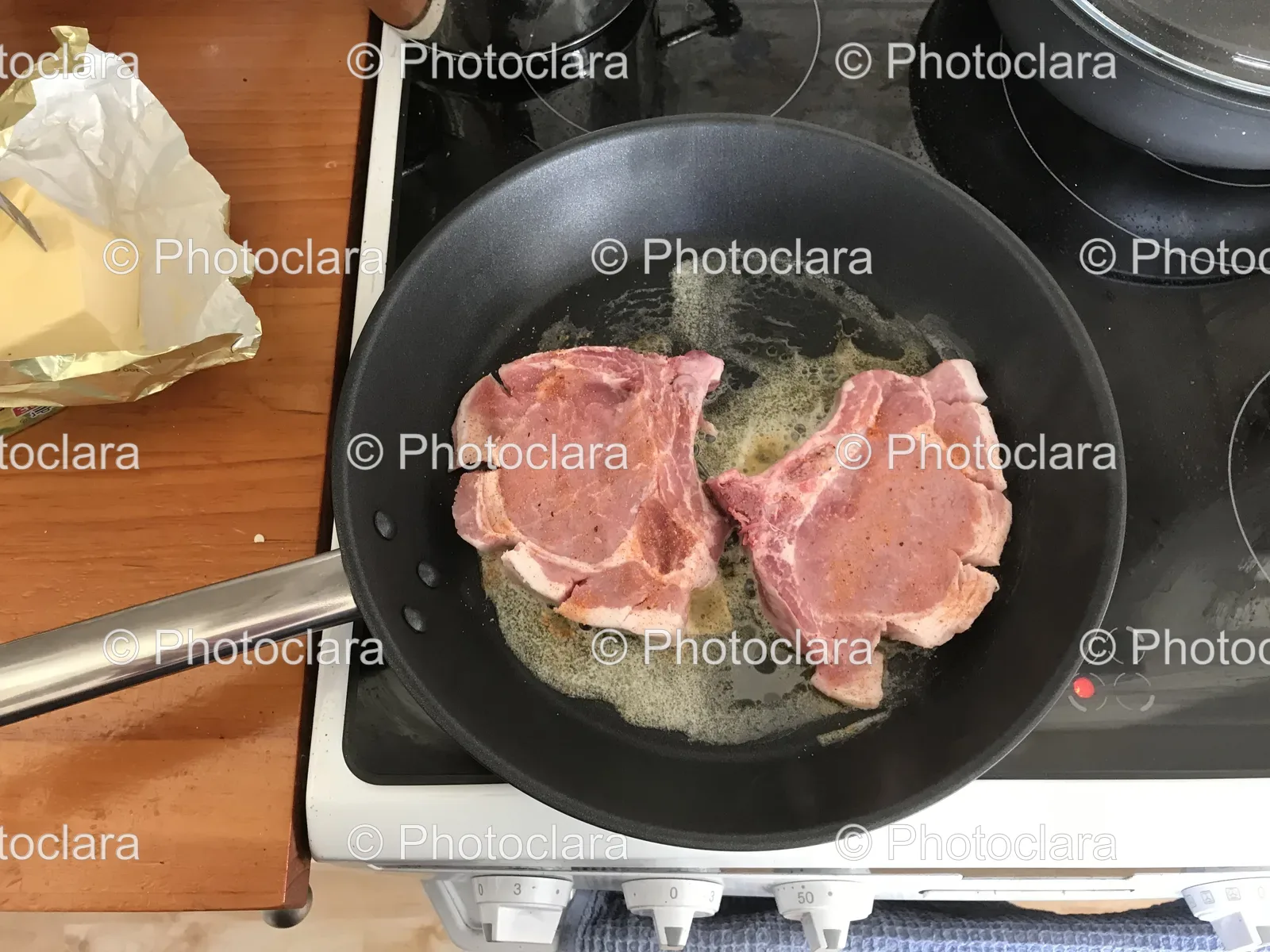 meat-cooking-in-a-pan.jpg