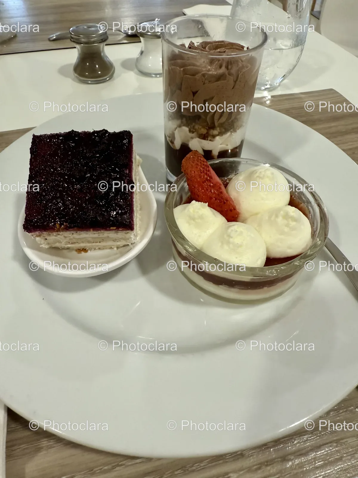 Delightful-Dessert-Plate-Image.jpg