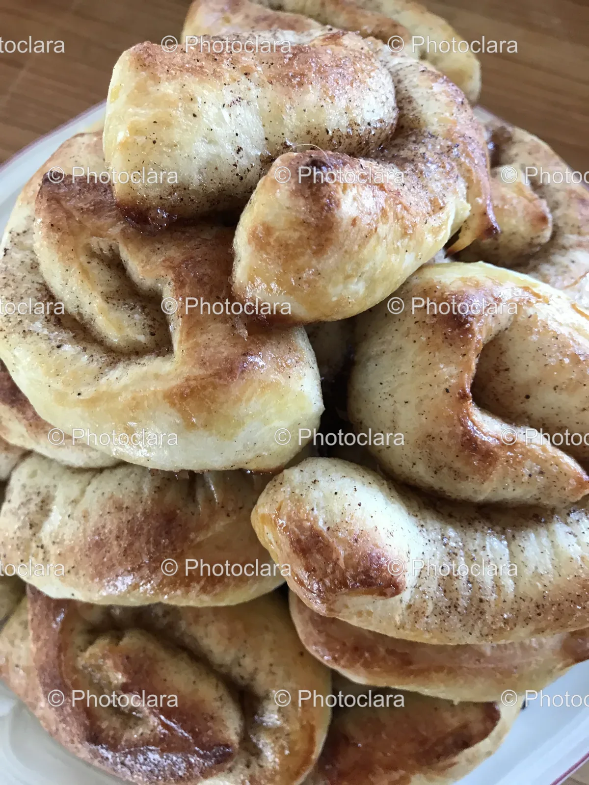 Delicious-Food-Pile-on-Plate.jpg